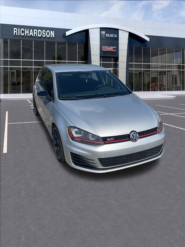 2017 Volkswagen Golf GTI Sport SE Autobahn photo 4
