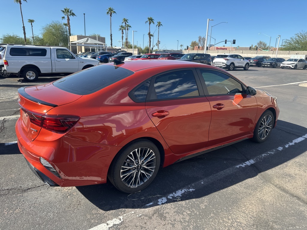 2023 Kia Forte GT-Line photo 2