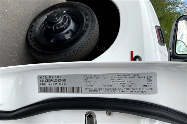 2025 Ram 3500 Tradesman photo 13