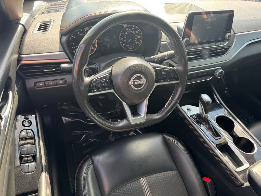 2024 Nissan Altima 2.5 SR photo 18
