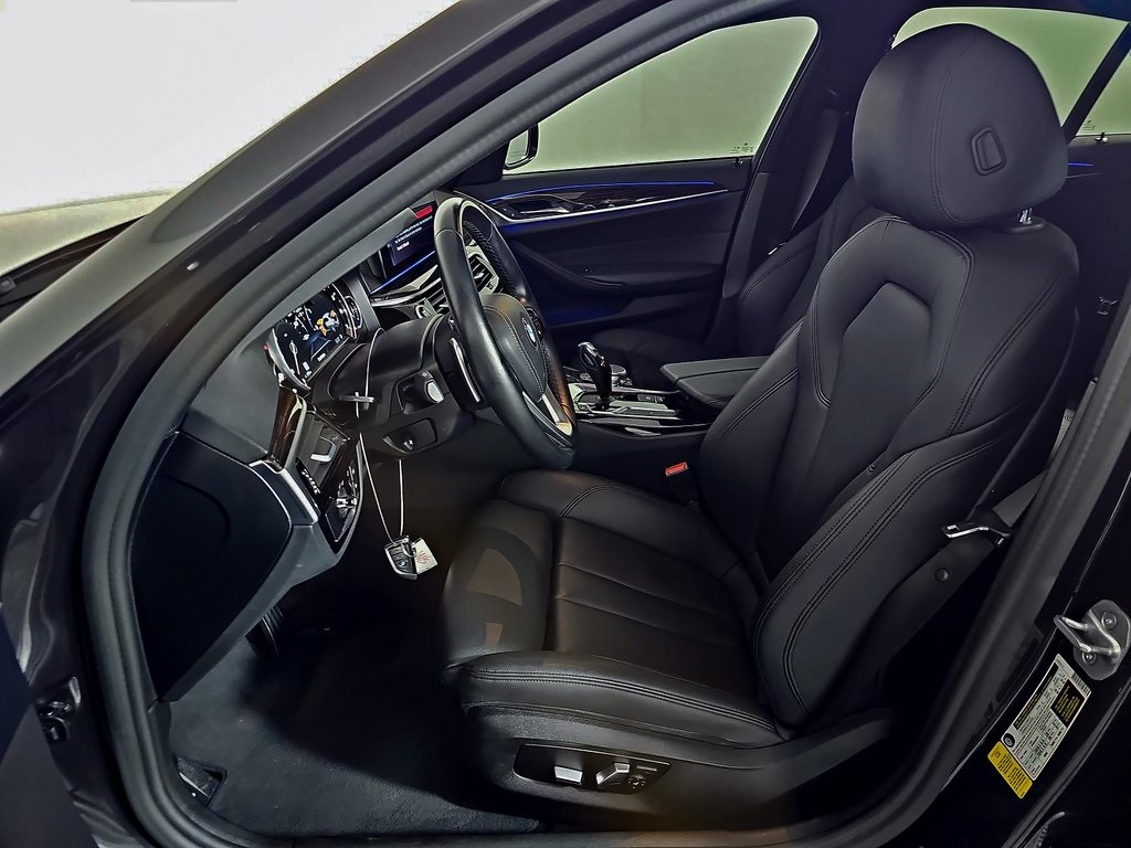 2019 Bmw 530i Sedan photo 2