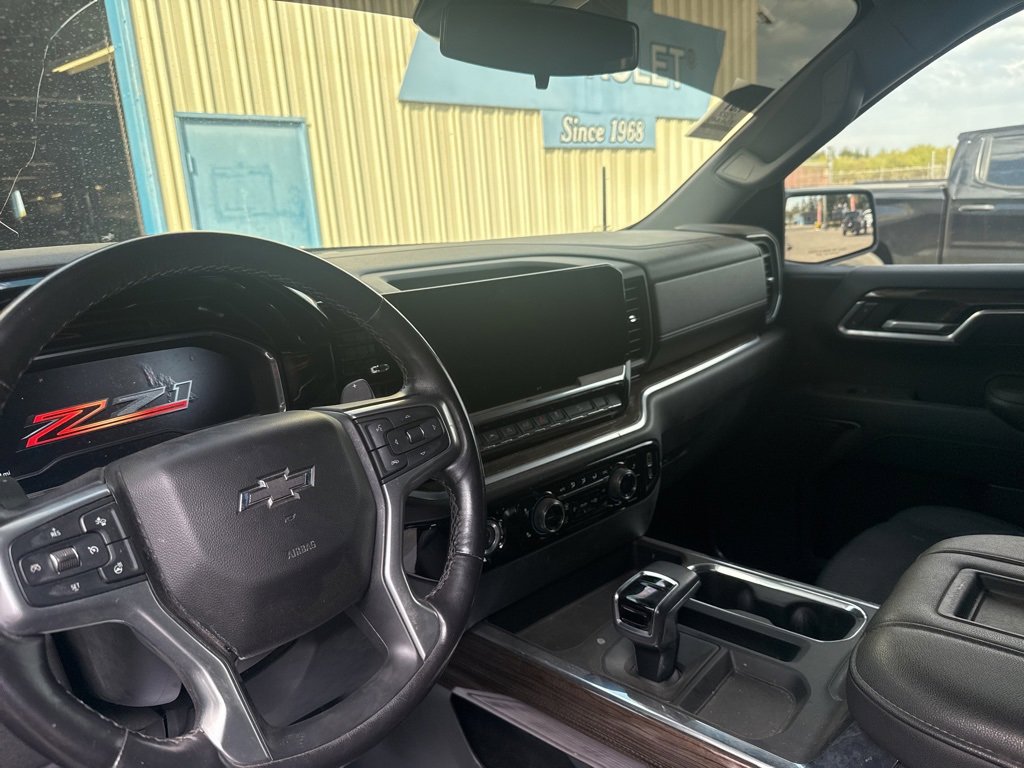 2022 Chevrolet Silverado 1500 RST photo 5
