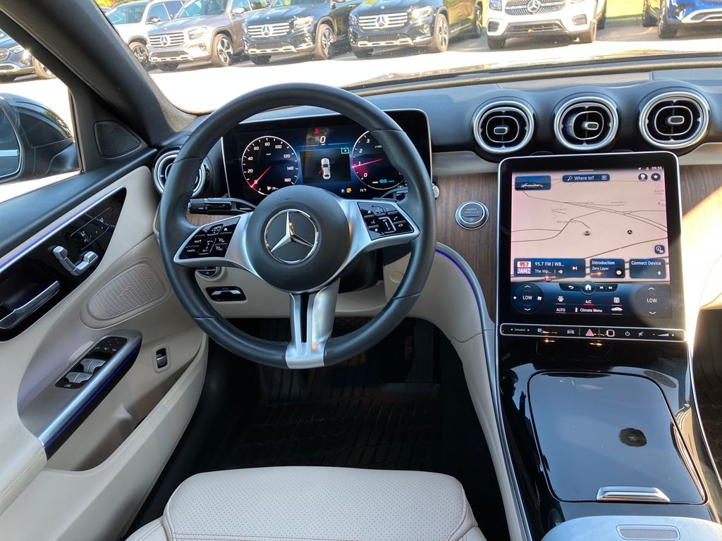 2022 Mercedes Benz C 300 photo 2
