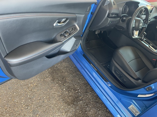 2024 Nissan Sentra SR photo 19