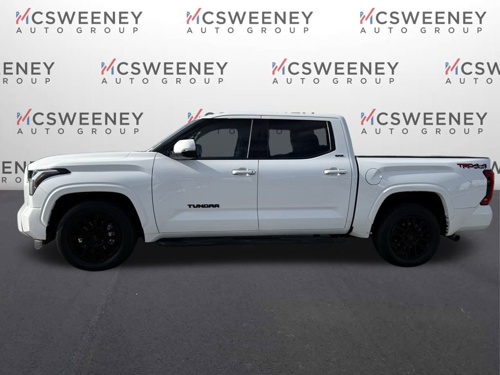 2022 Toyota Tundra TRD photo 2
