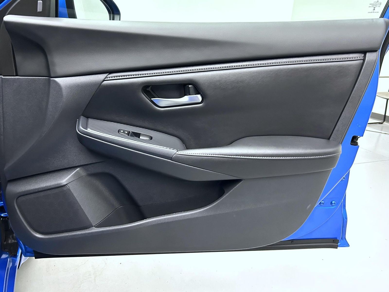 2022 Nissan Sentra SV photo 16