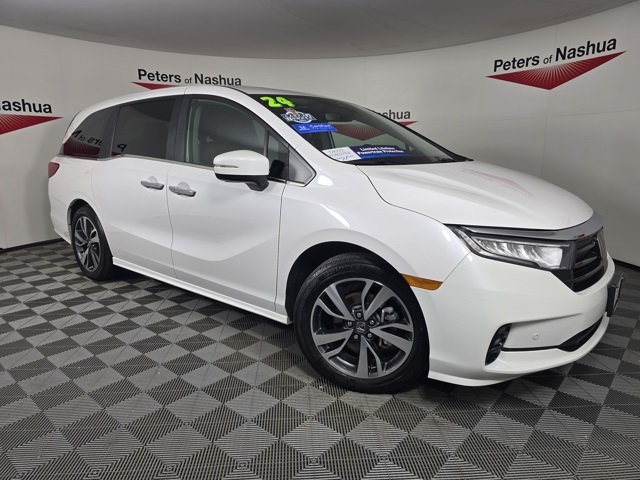 2024 Honda Odyssey Touring's photo