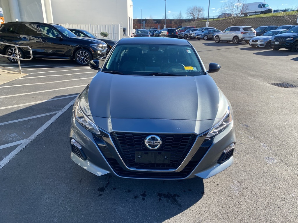 2021 Nissan Altima 2.5 SR photo 3