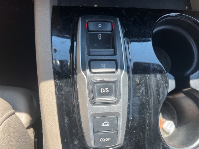 2017 Honda Pilot Elite photo 30