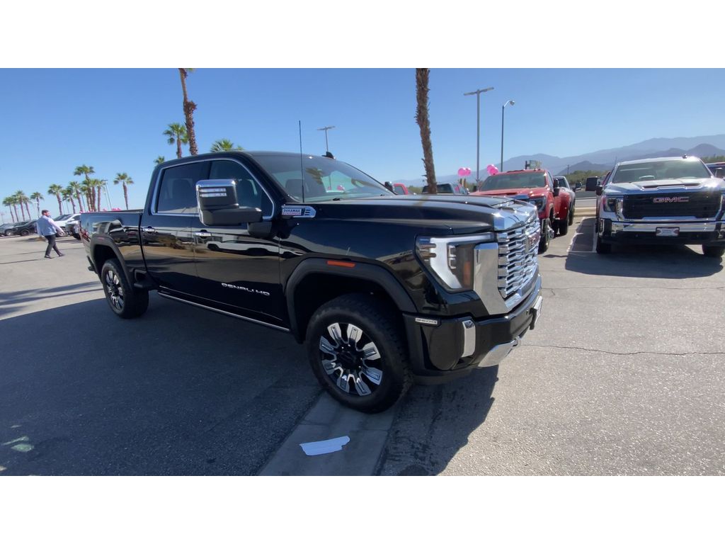 2024 Gmc Sierra 3500 Denali photo 2