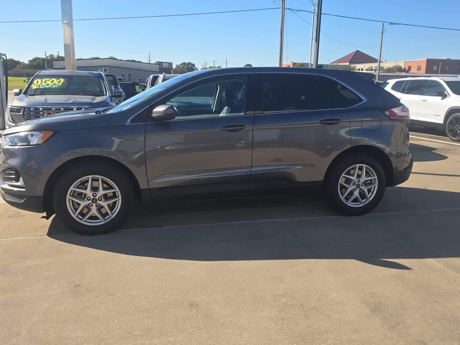 2024 Ford Edge SEL's photo