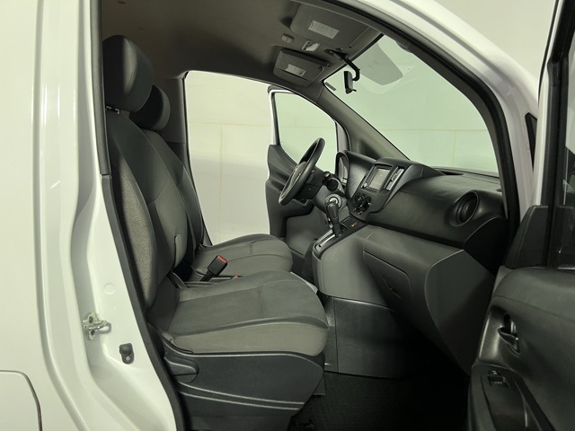 2021 Nissan NV200 S photo 27