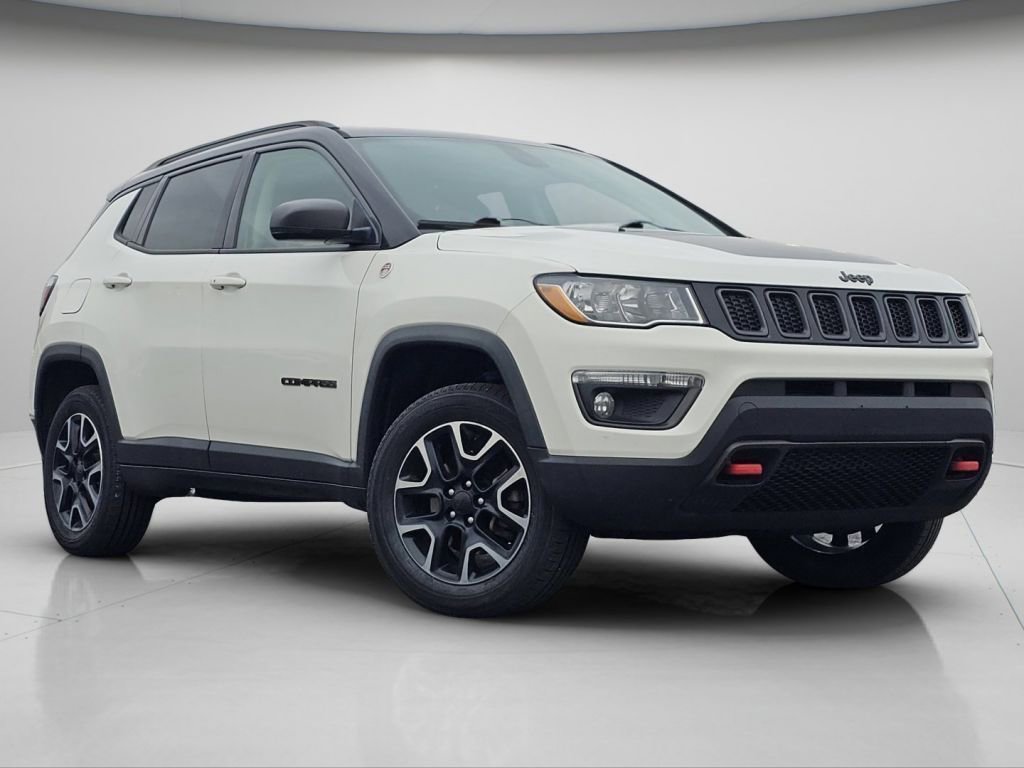 2019 Jeep Compass Trailhawk photo 2