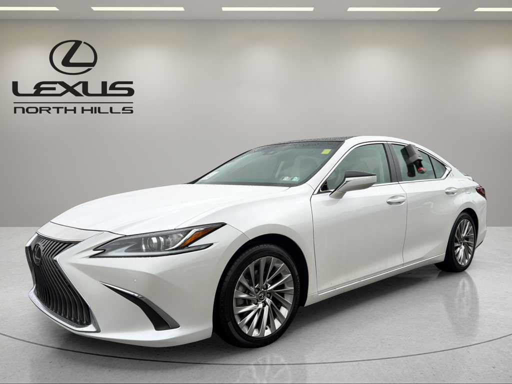 2020 Lexus ES 350 Luxury's photo