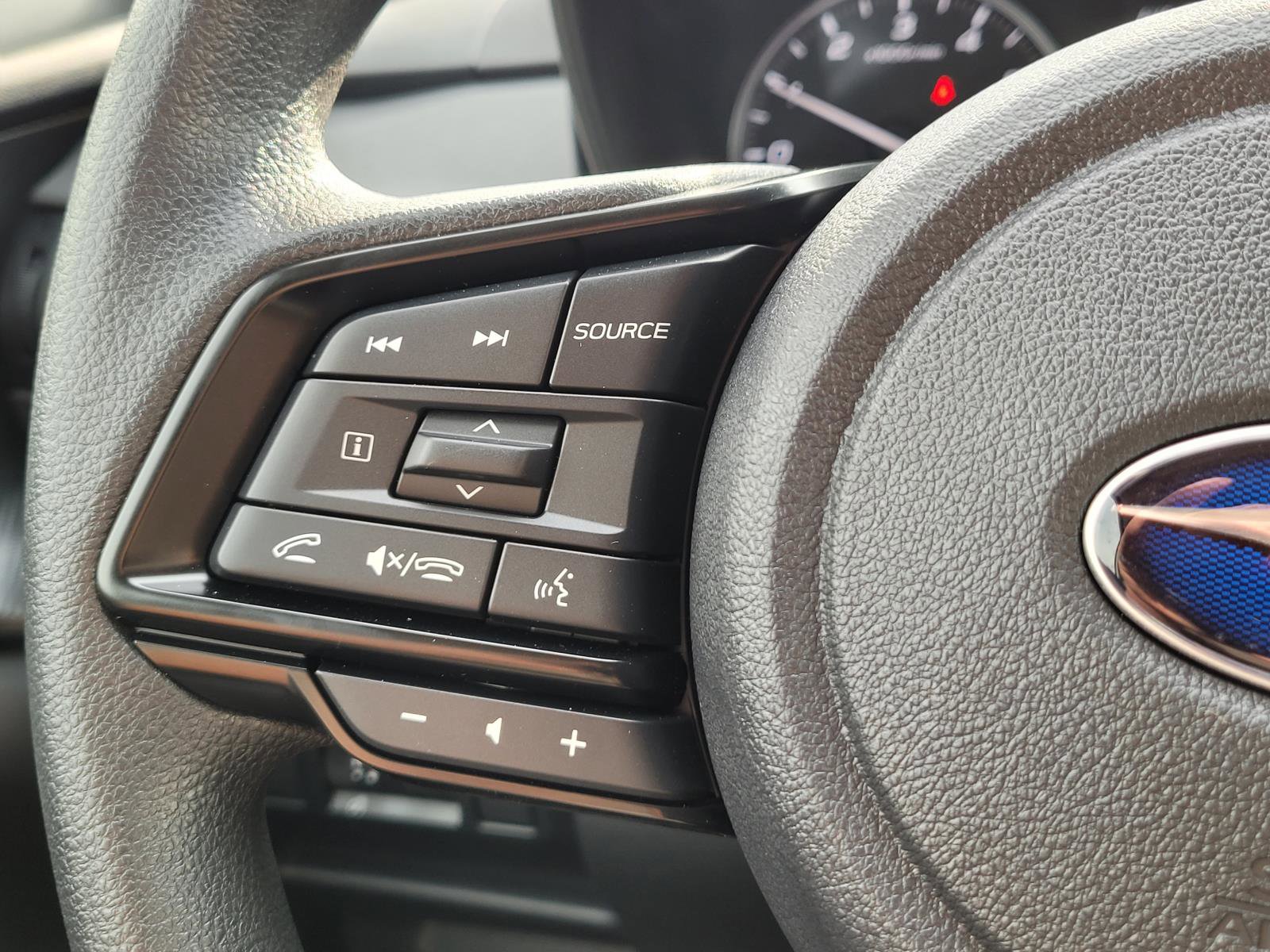 2025 Subaru Crosstrek Premium photo 6