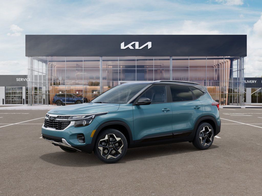 2025 Kia Seltos S photo 2