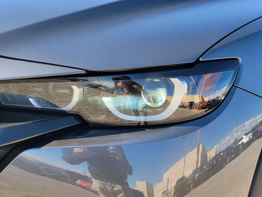 2025 Mazda CX-50 2.5 S Premium photo 4