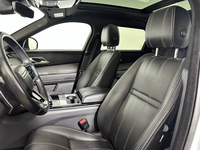 2021 Land Rover Range Rover Velar S photo 13
