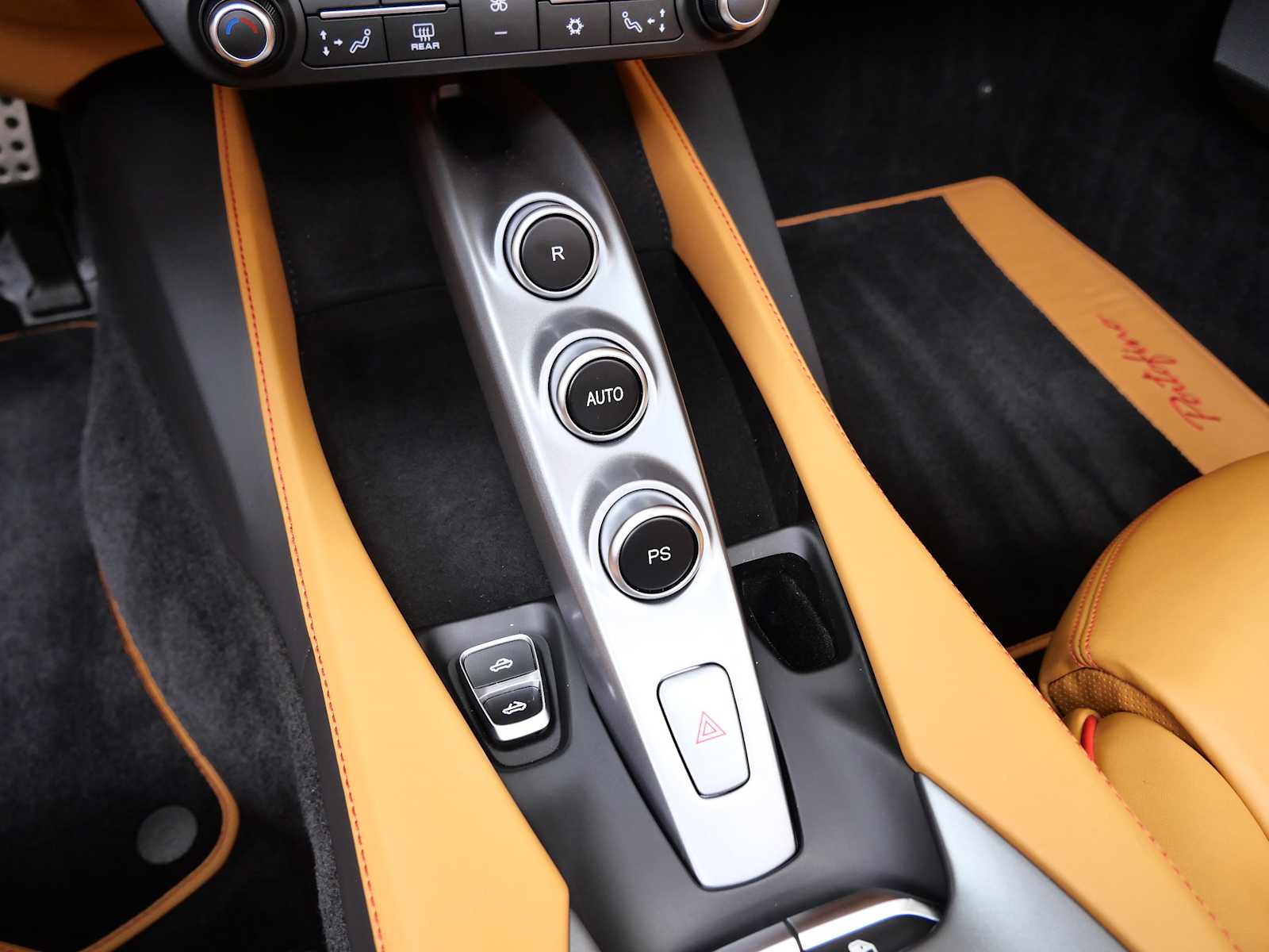 2020 Ferrari Portofino photo 21