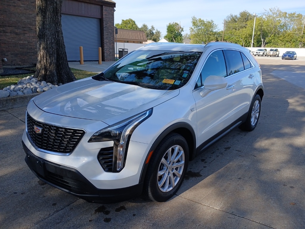 2022 Cadillac XT4 Luxury