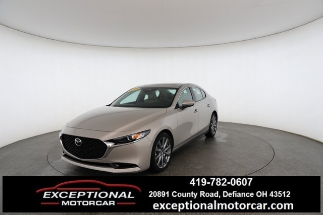 2025 Mazda Mazda3 Preferred's photo