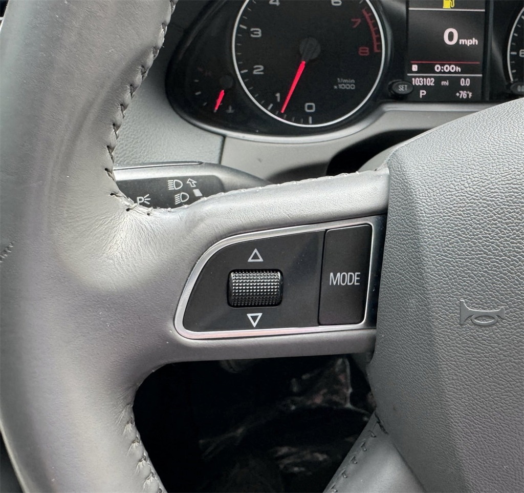 2012 Audi Q5 3.2 Premium Plus photo 16
