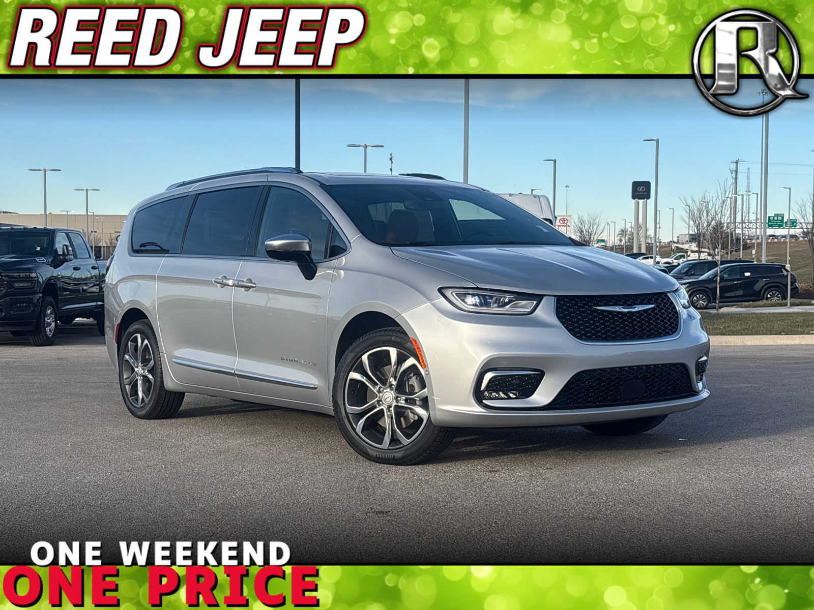 2026 Chrysler Pacifica Pinnacle's photo