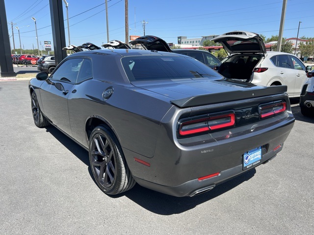 2020 Dodge Challenger SXT photo 5