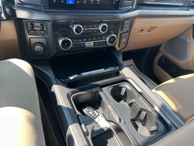 2026 Ford F-350 Lariat photo 38