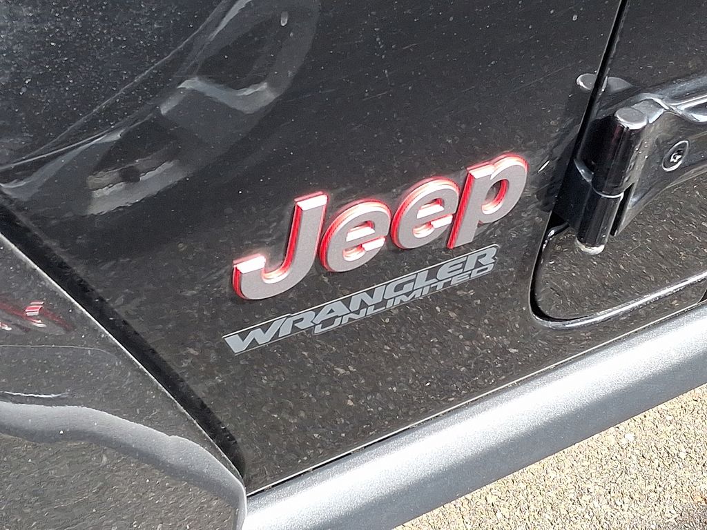 2020 Jeep Wrangler Unlimited Rubicon photo 5