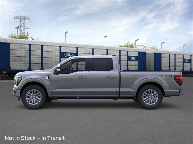 2025 Ford F-150 Lariat photo 2
