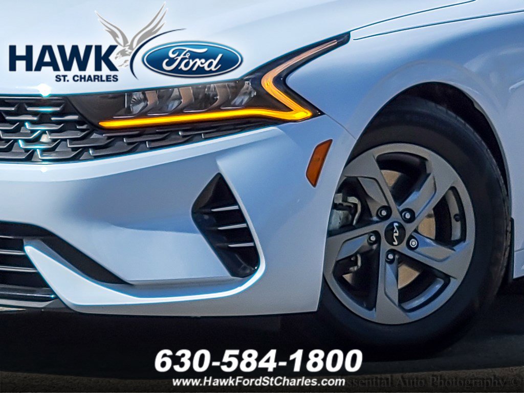 2023 KIA K5 - Image 2