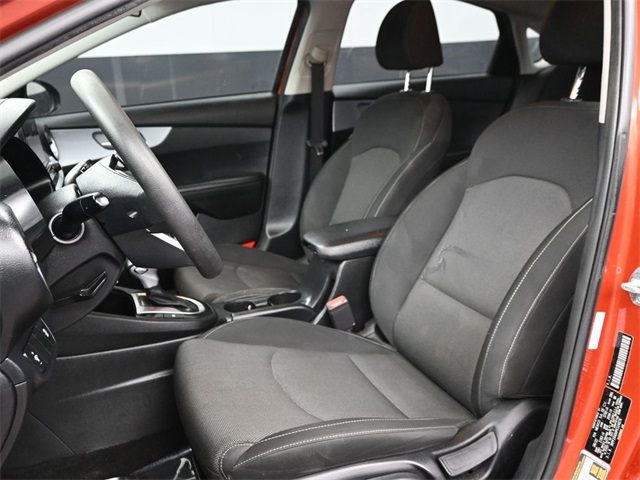 2023 Kia Forte LXS photo 6