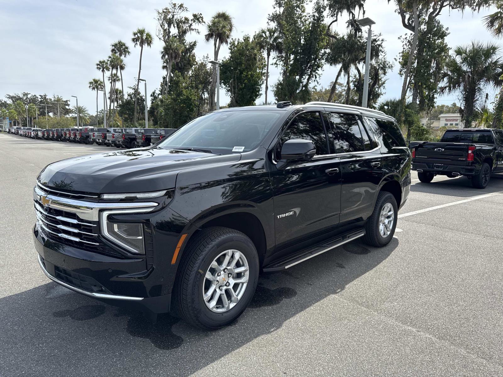 2026 Chevrolet Tahoe LT photo 4