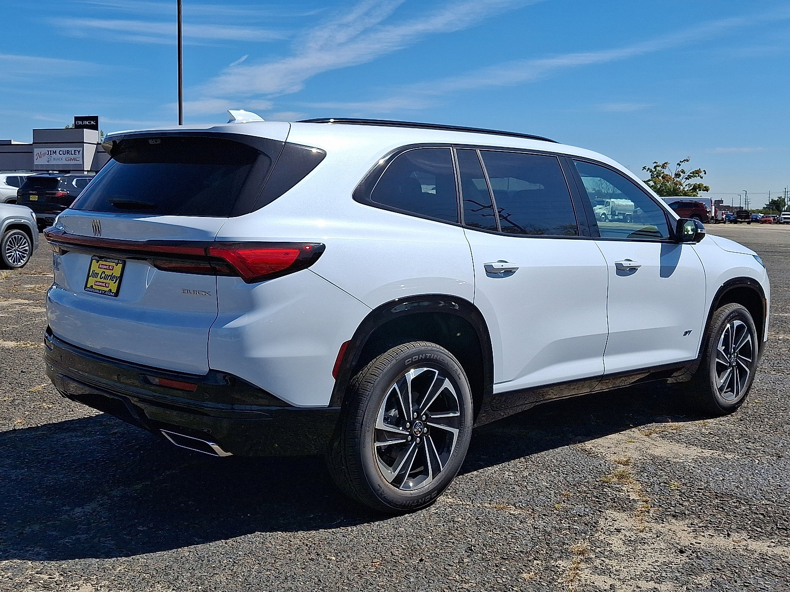 2026 Buick Enclave Sport Touring photo 4