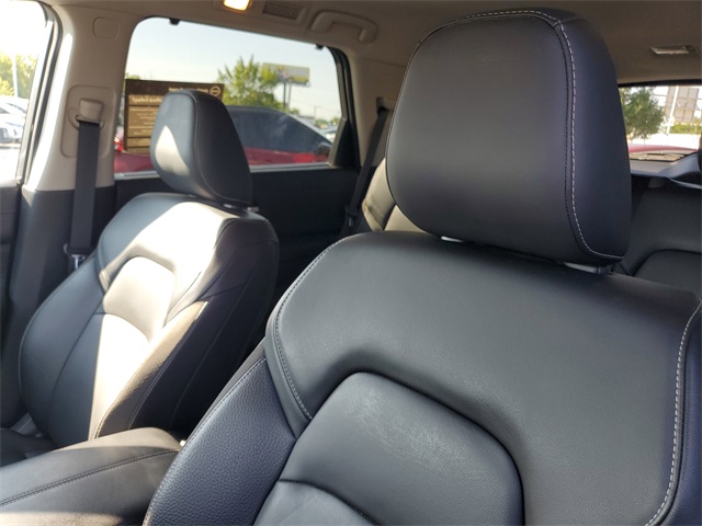 2024 Nissan Pathfinder SL photo 17