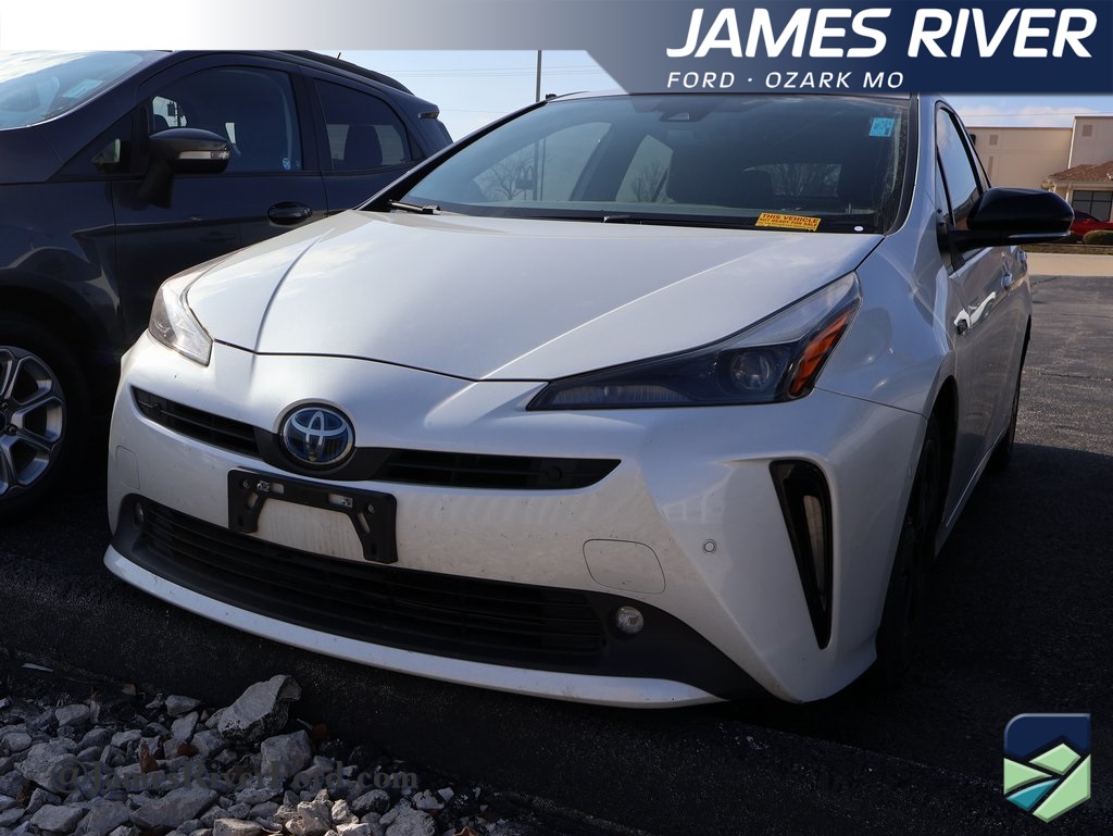 2021 Toyota Prius 20th Anniversary Edition's photo