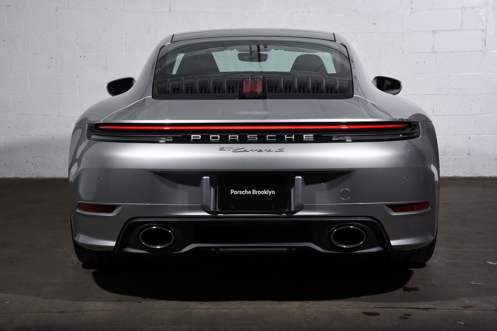 2025 Porsche 911 S photo 7