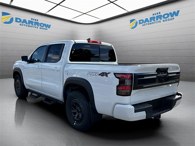 2025 Nissan Frontier PRO-4X photo 3