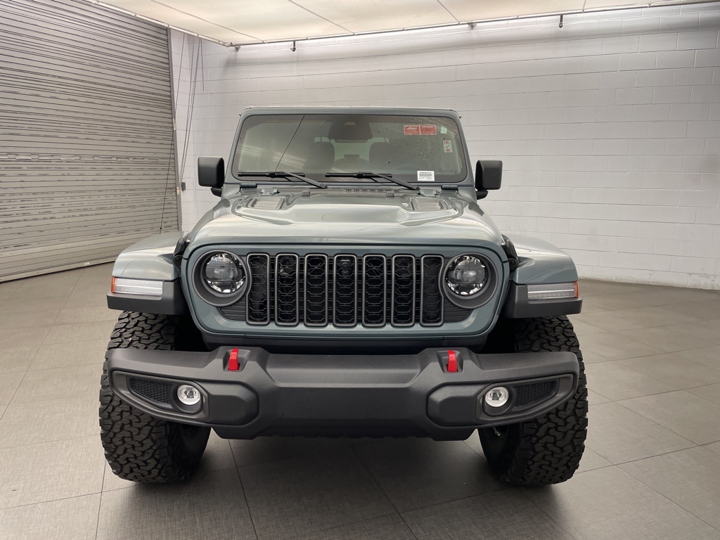 2025 Jeep Wrangler Rubicon photo 4