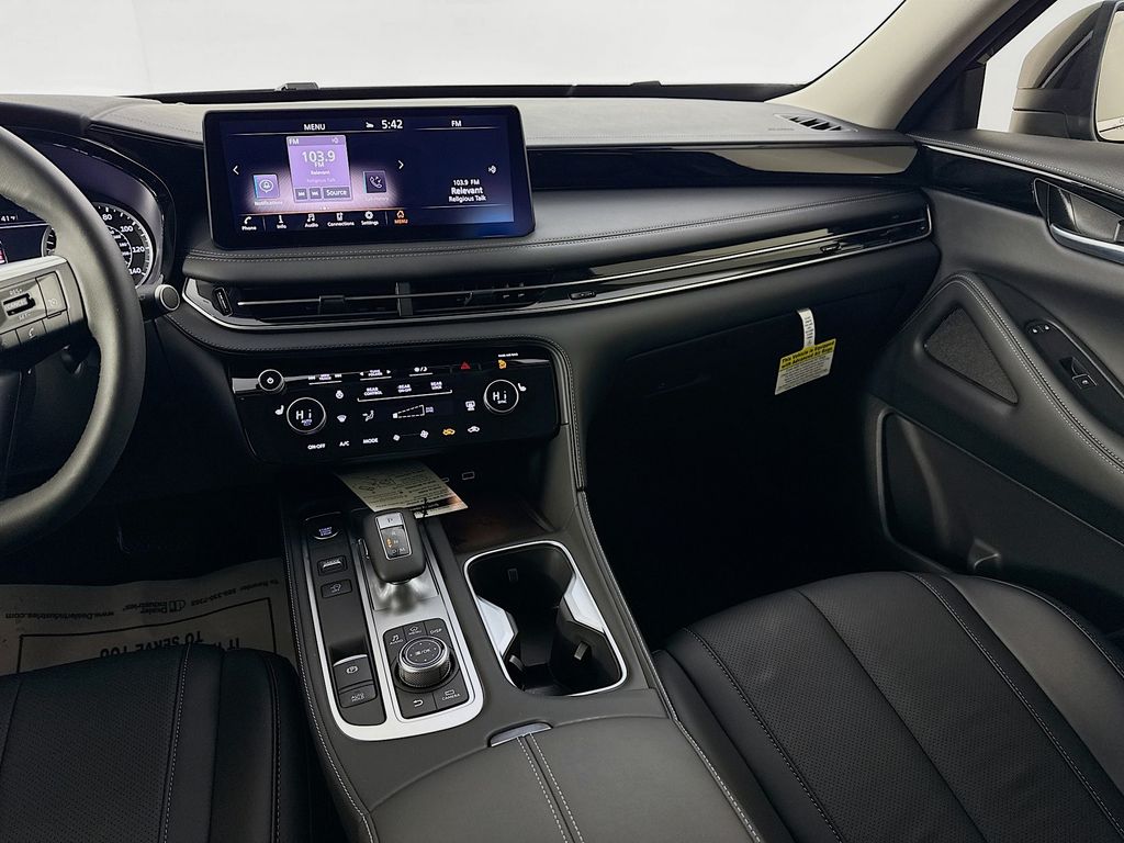 2025 Infiniti QX60 Pure photo 27