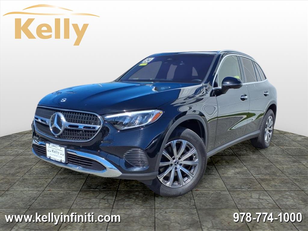 2024 Mercedes-Benz GLC GLC 300's photo