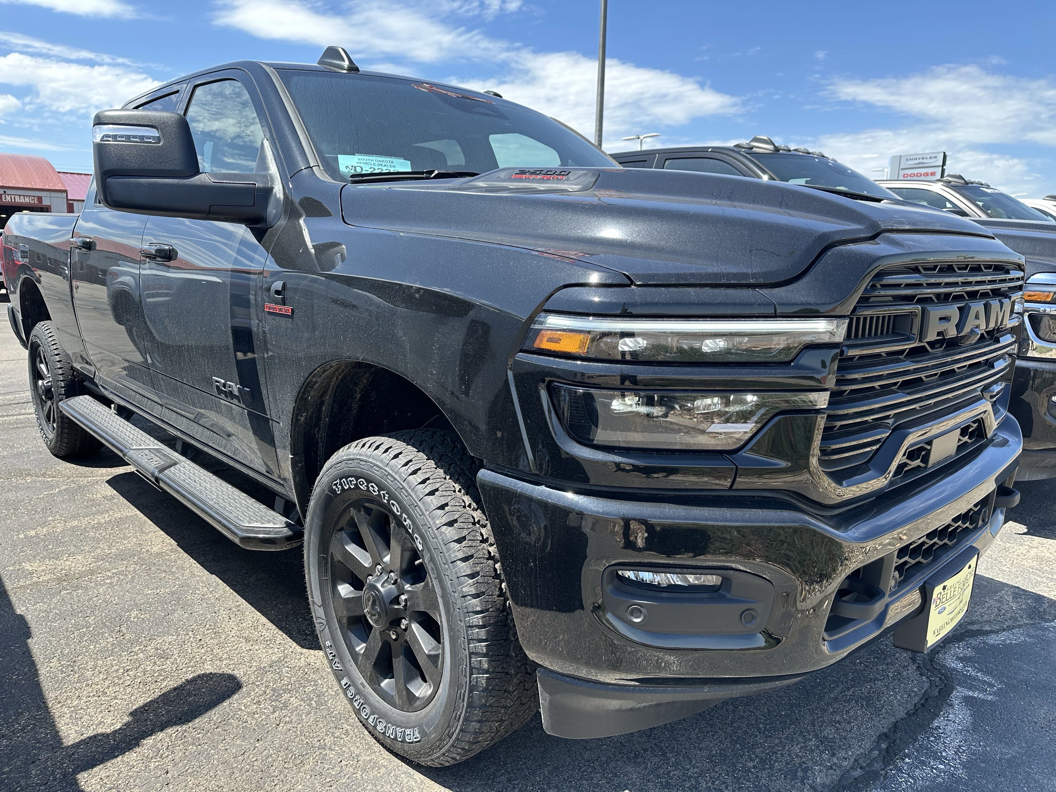 New 2025 Diamond Black Crystal Pearlcoat Ram Laramie image 9
