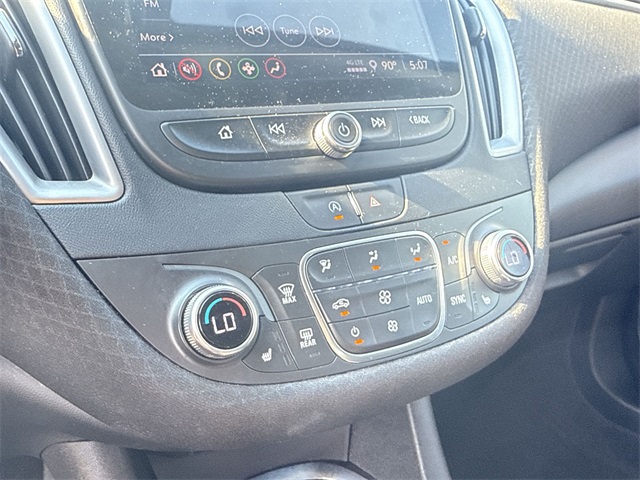 2022 Chevrolet Malibu 1LT photo 18
