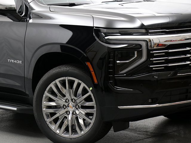 2026 Chevrolet Tahoe Premier photo 3