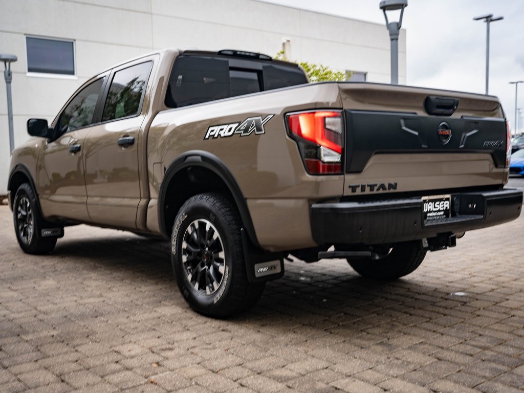 2021 Nissan Titan PRO-4X photo 6