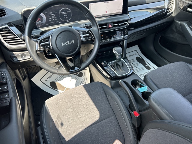 2024 Kia Seltos S photo 15