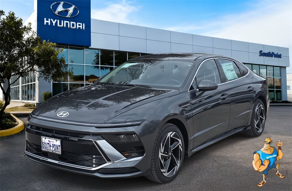 2026 Hyundai Sonata SEL's photo