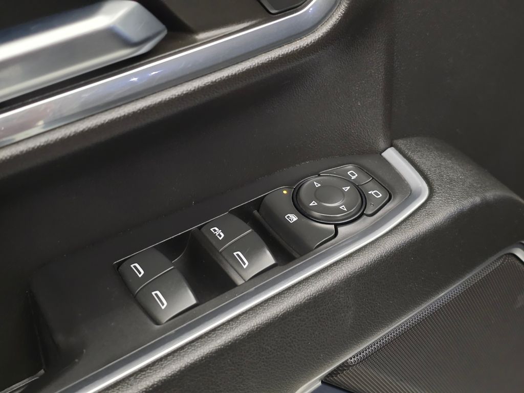 Used 2024 Chevrolet Silverado 2500HD LT with VIN 1GC1YNEYXRF243401 for sale in Little Rock