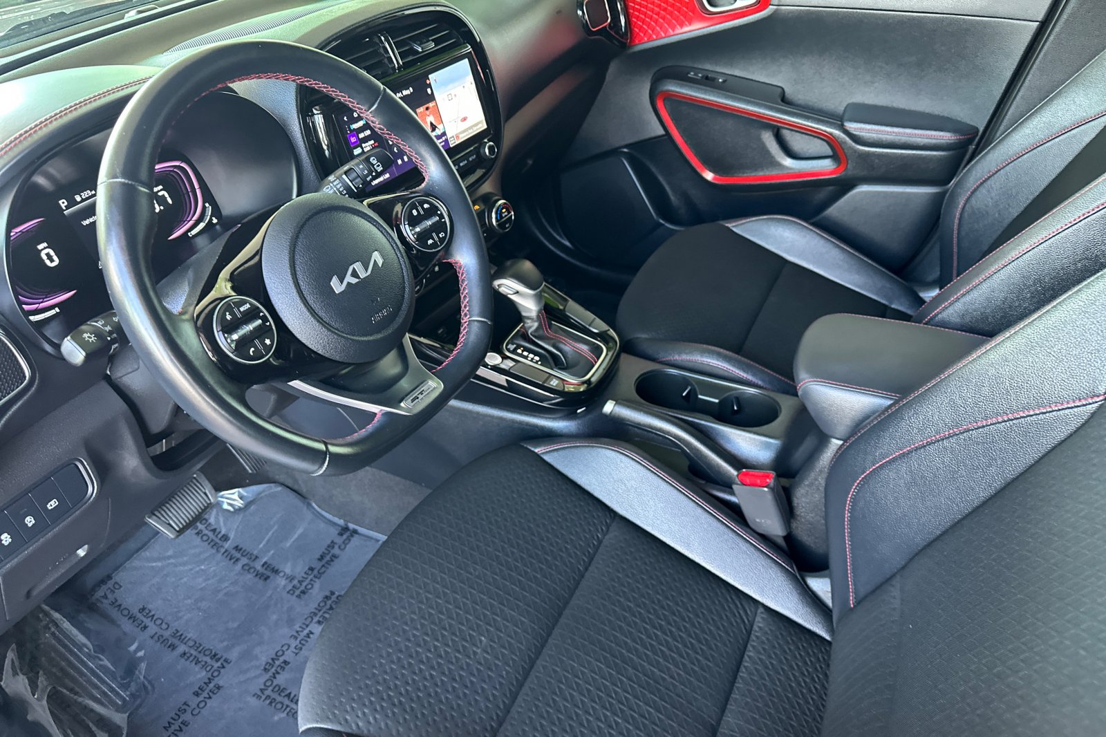 2023 Kia Soul GT-Line photo 12